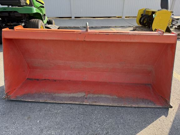 Kubota B2650 Tractor Compact