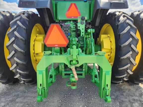 2021 John Deere 8R 340 Tractor