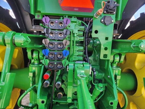 2021 John Deere 8R 340 Tractor