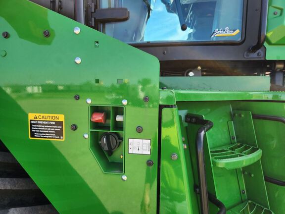 2024 John Deere 9RX 590 Tractor Rubber Track