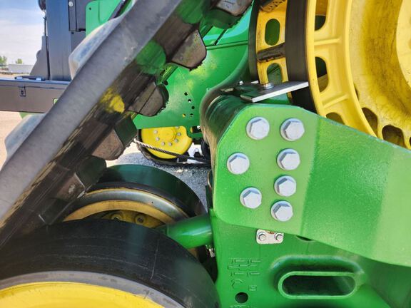 2024 John Deere 9RX 590 Tractor Rubber Track