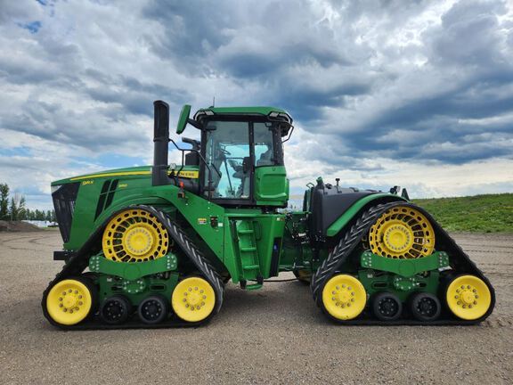 2023 John Deere 9RX 590 Tractor Rubber Track