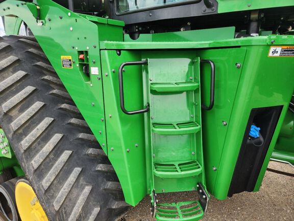 2023 John Deere 9RX 590 Tractor Rubber Track