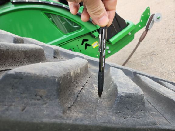2023 John Deere 9RX 590 Tractor Rubber Track