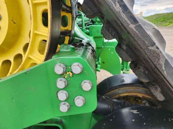 2023 John Deere 9RX 590 Tractor Rubber Track