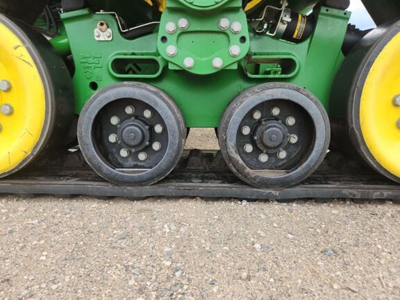 2023 John Deere 9RX 590 Tractor Rubber Track