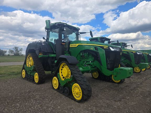 2024 John Deere 8RX 370 Tractor Rubber Track