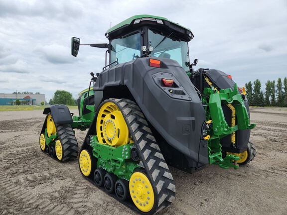 2024 John Deere 8RX 370 Tractor Rubber Track