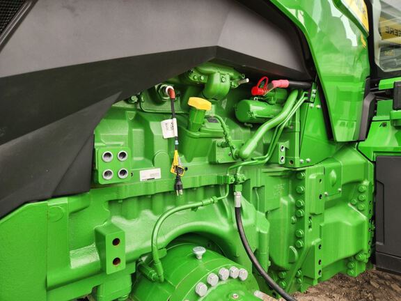 2024 John Deere 8RX 370 Tractor Rubber Track
