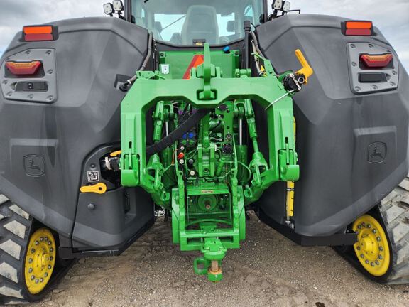 2024 John Deere 8RX 370 Tractor Rubber Track