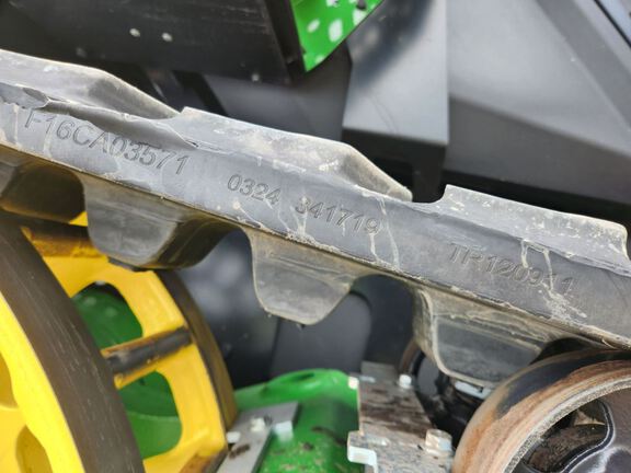 2024 John Deere 8RX 370 Tractor Rubber Track