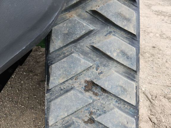 2024 John Deere 8RX 370 Tractor Rubber Track