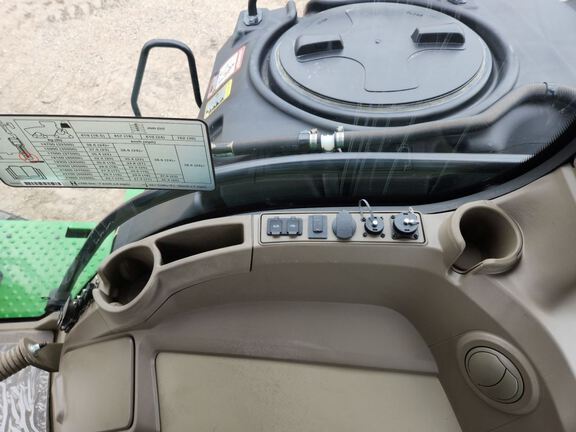 2024 John Deere 8RX 370 Tractor Rubber Track