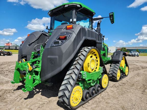 2024 John Deere 8RX 370 Tractor Rubber Track