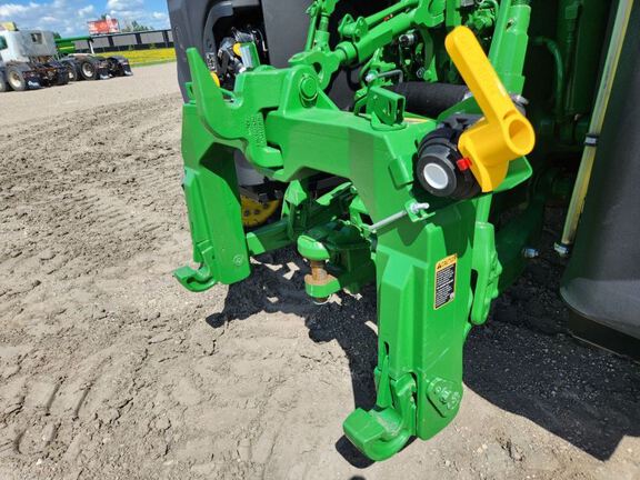 2024 John Deere 8RX 370 Tractor Rubber Track