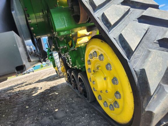 2024 John Deere 8RX 370 Tractor Rubber Track