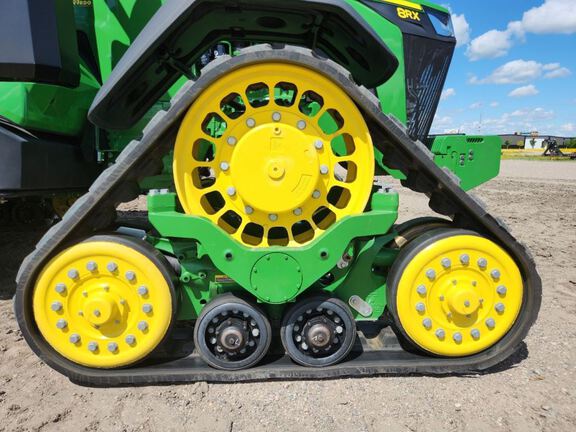 2024 John Deere 8RX 370 Tractor Rubber Track