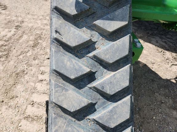 2024 John Deere 8RX 370 Tractor Rubber Track