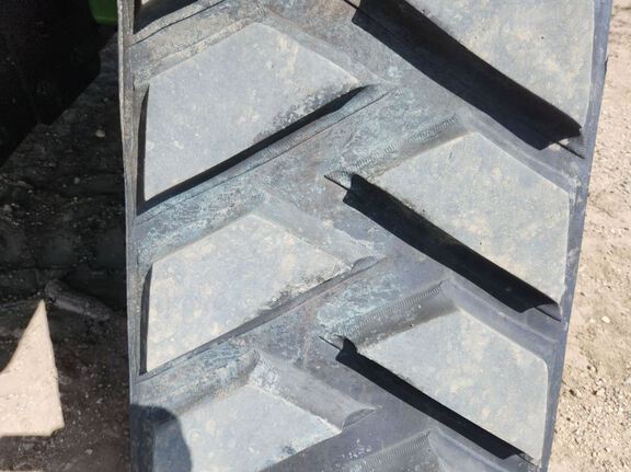 2024 John Deere 8RX 370 Tractor Rubber Track