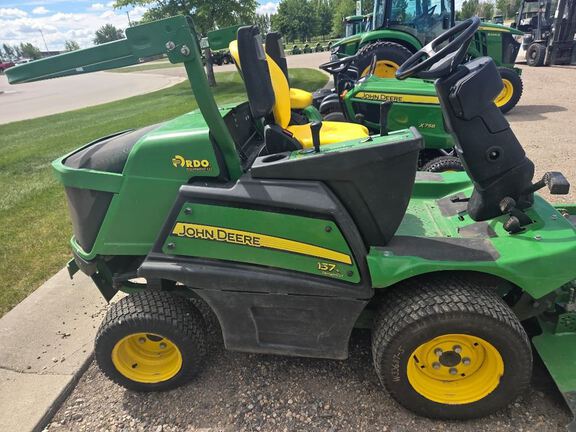 2019 John Deere 1570 Mower/Front Deck
