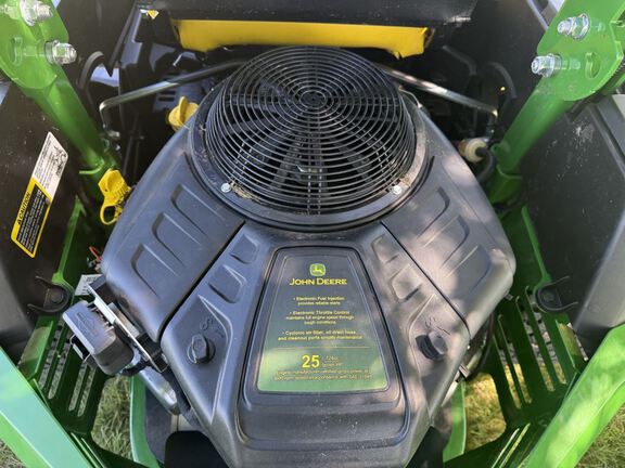 2021 John Deere Z545R Mower/Zero Turn