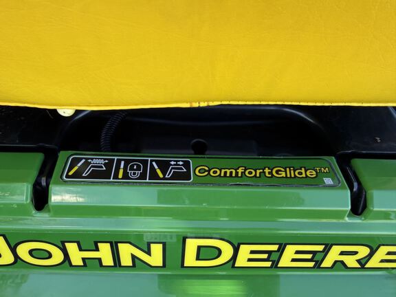 2021 John Deere Z545R Mower/Zero Turn