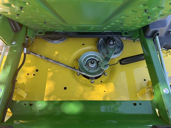 2021 John Deere Z545R Mower/Zero Turn