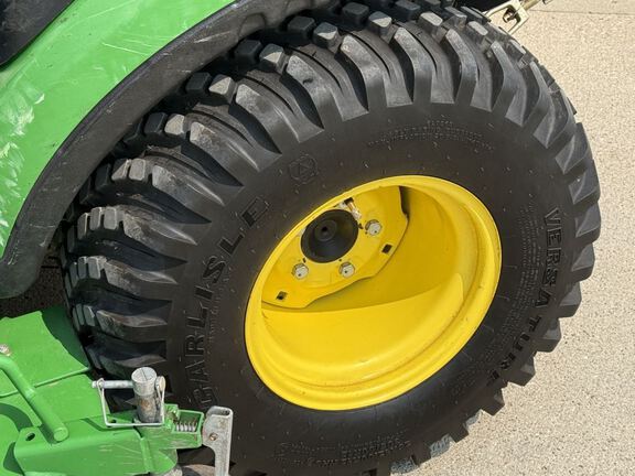 2012 John Deere 1026R Tractor Compact