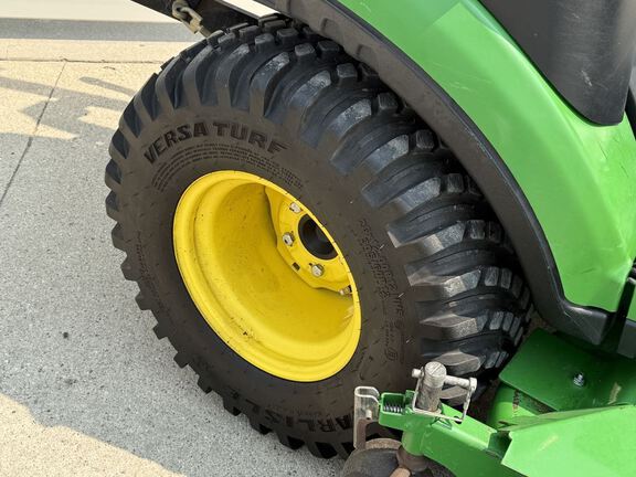 2012 John Deere 1026R Tractor Compact