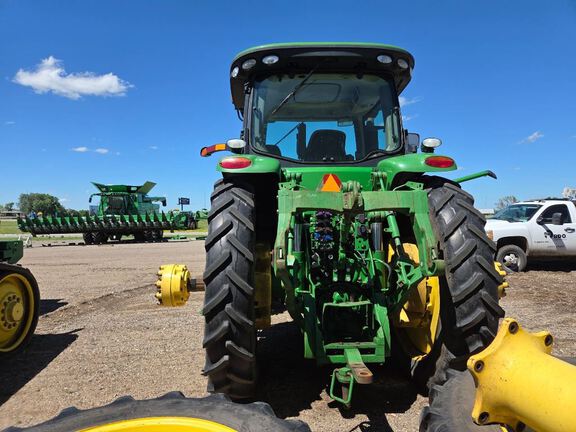 2010 John Deere 8270R Tractor