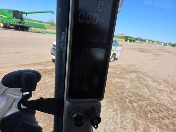 2010 John Deere 8270R Tractor