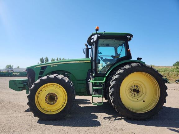 2010 John Deere 8270R Tractor
