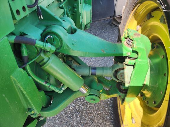 2010 John Deere 8270R Tractor