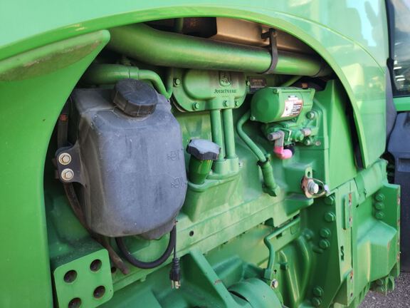 2010 John Deere 8270R Tractor