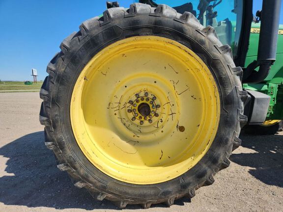 2010 John Deere 8270R Tractor