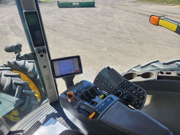 2010 John Deere 8270R Tractor