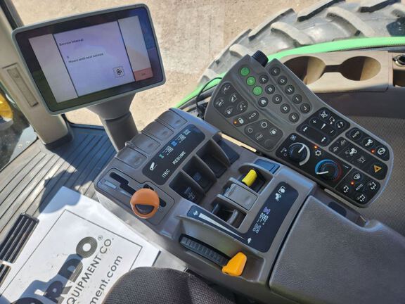 2010 John Deere 8270R Tractor
