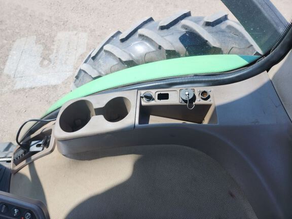 2010 John Deere 8270R Tractor
