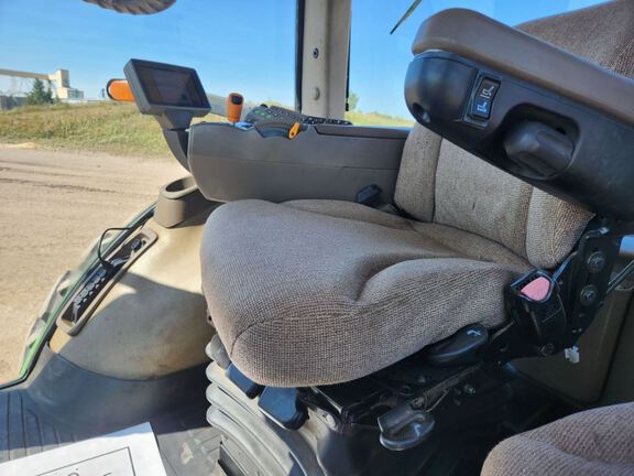 2010 John Deere 8270R Tractor
