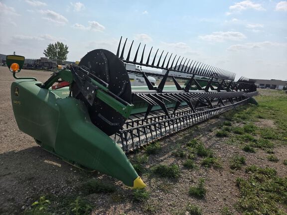 2018 John Deere 645FD Header Combine
