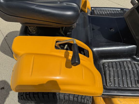 Cub Cadet I1050 Garden Tractor