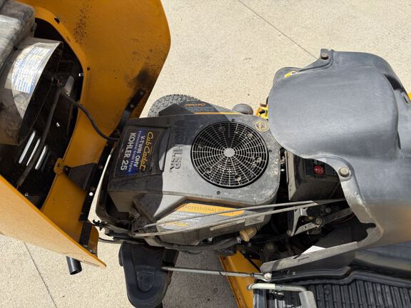 Cub Cadet I1050 Garden Tractor