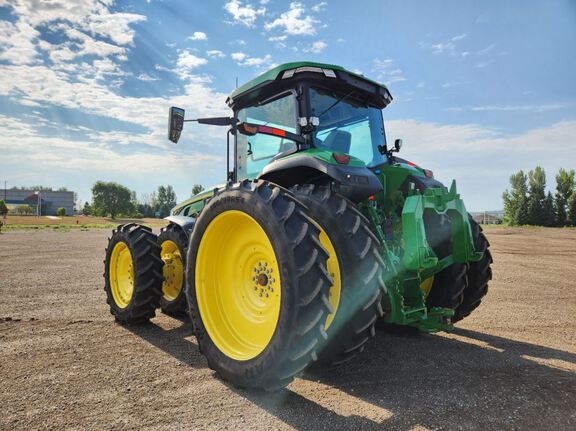 2025 John Deere 8R 340 Tractor