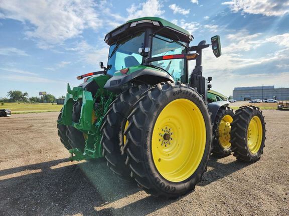 2025 John Deere 8R 340 Tractor