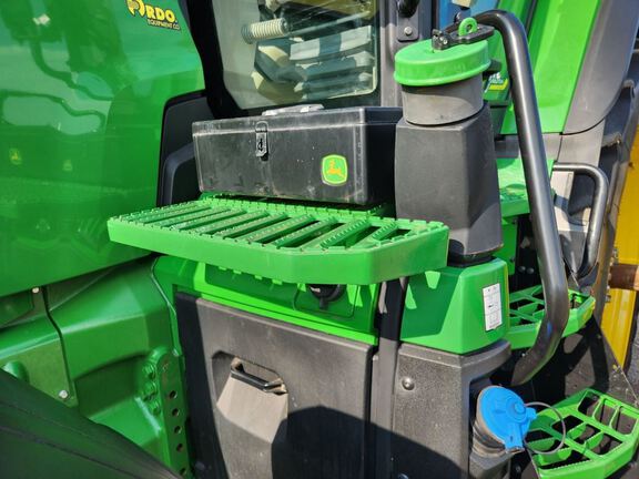 2025 John Deere 8R 340 Tractor