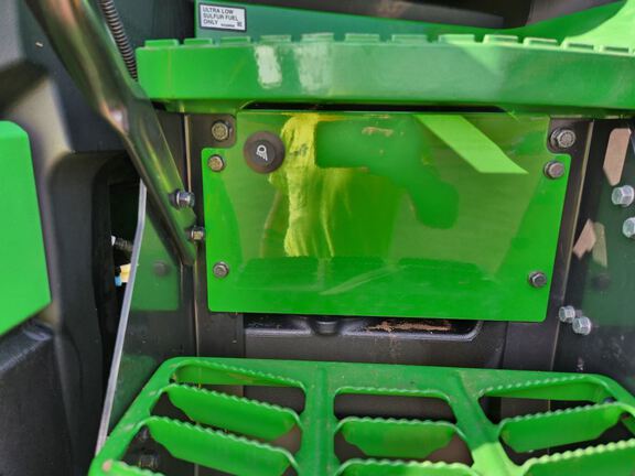 2025 John Deere 8R 340 Tractor