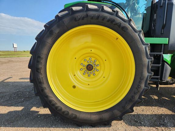 2025 John Deere 8R 340 Tractor