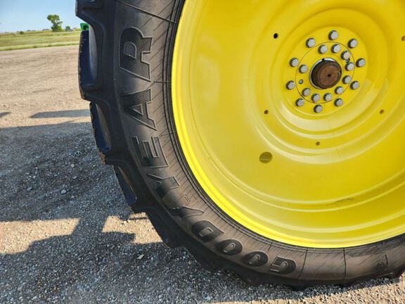 2025 John Deere 8R 340 Tractor