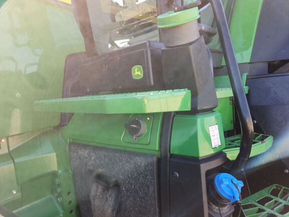 2025 John Deere 8R 340 Tractor