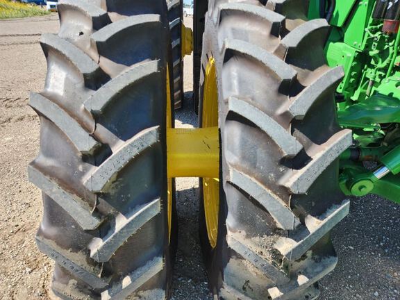2025 John Deere 8R 340 Tractor